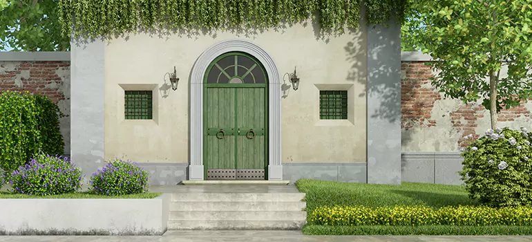 Weatherproof Screen Door in Jacksonville Beach, FL